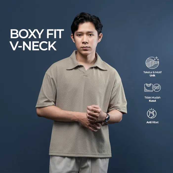 Polo Boxy V-Neck